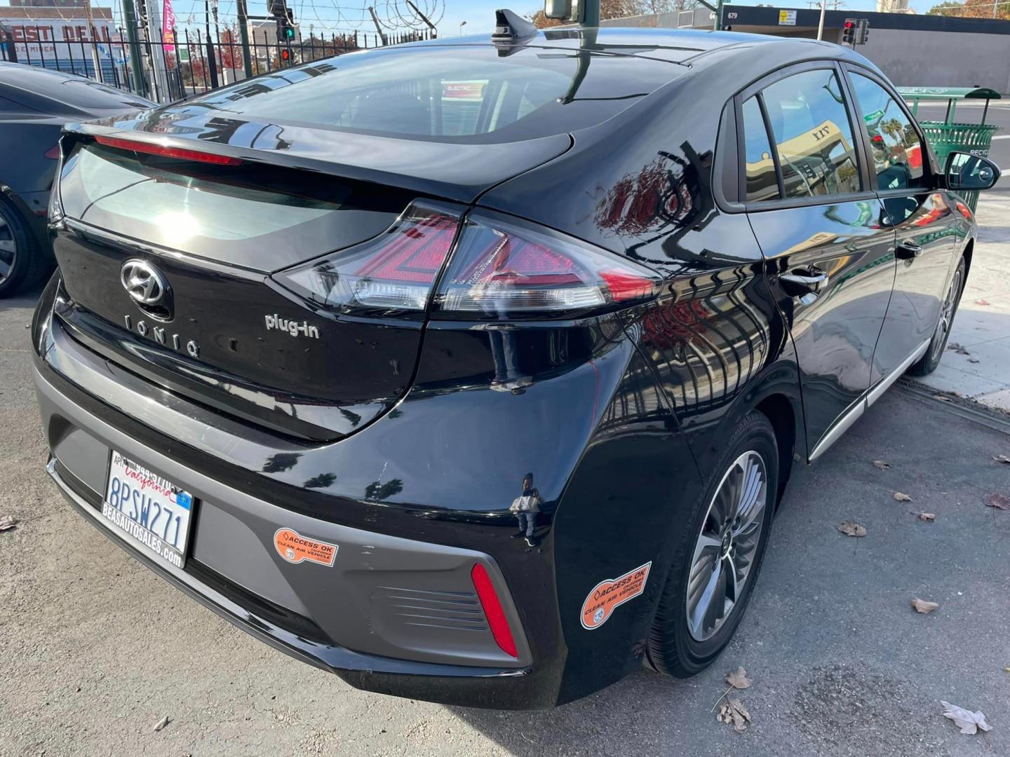 2020 BLACK /GRAY Hyundai Ioniq Plug-In Hybrid (KMHC65LD8LU) , located at 744 E Miner Ave, Stockton, CA, 95202, (209) 944-5770, 37.956863, -121.282082 - Photo#12